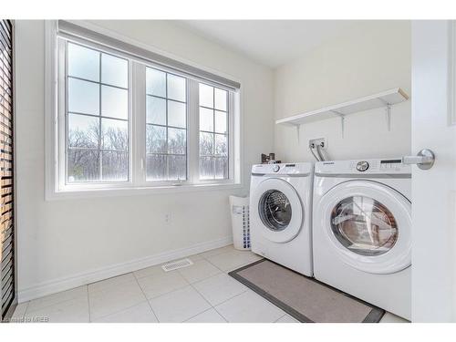 20 Callahan Court, Brampton, ON - Indoor Photo Showing Laundry Room