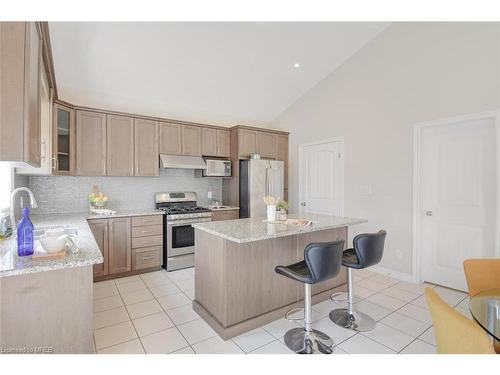 575 Brittania Crescent, Kitchener, ON - Indoor Photo Showing Kitchen With Upgraded Kitchen