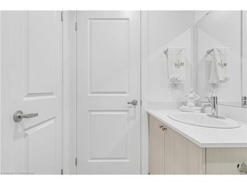 308-310 Broadway Avenue, Orangeville, ON - Indoor Photo Showing Bathroom