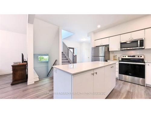 42-110 Fergus Ave Avenue, Kitchener, ON - Indoor Photo Showing Kitchen With Stainless Steel Kitchen