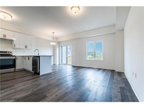 57 George Briar Drive, Brantford, ON - Indoor Photo Showing Kitchen