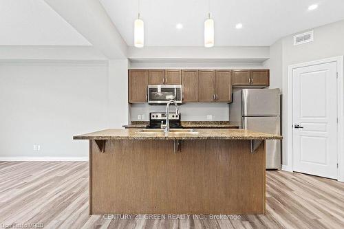 1373 Tremont Drive Drive, Kingston, ON - Indoor Photo Showing Kitchen