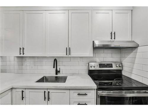 1226 Wigle Avenue, Windsor, ON - Indoor Photo Showing Kitchen With Upgraded Kitchen