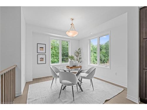 4074 Kadic Terrace, Mississauga, ON - Indoor Photo Showing Dining Room