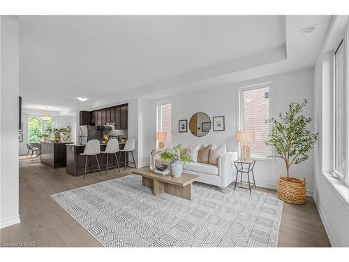 4074 Kadic Terrace, Mississauga, ON - Indoor Photo Showing Living Room