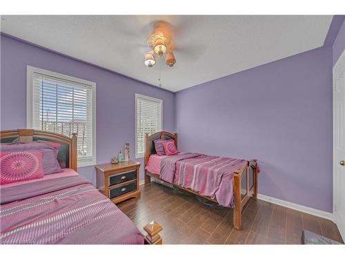 147 Whitwell Drive, Brampton, ON - Indoor Photo Showing Bedroom