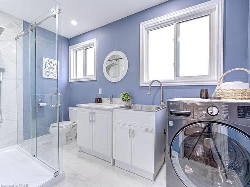 568 Canewood Crescent, Waterloo, ON - Indoor Photo Showing Laundry Room