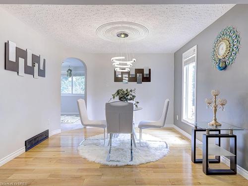 568 Canewood Crescent, Waterloo, ON - Indoor Photo Showing Dining Room