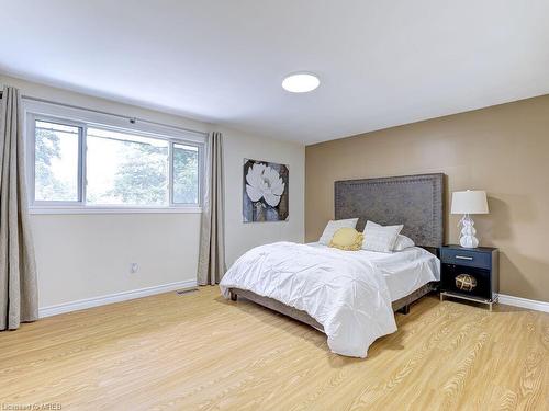 568 Canewood Crescent, Waterloo, ON - Indoor Photo Showing Bedroom