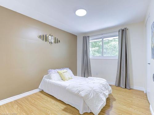 568 Canewood Crescent, Waterloo, ON - Indoor Photo Showing Bedroom