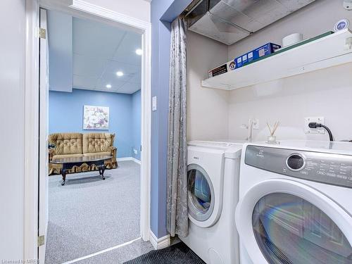 568 Canewood Crescent, Waterloo, ON - Indoor Photo Showing Laundry Room