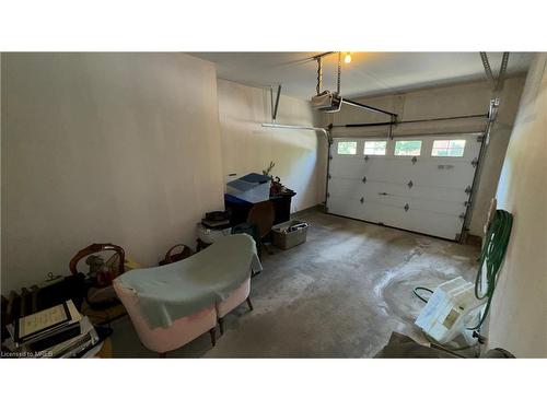 13 Montebello Terrace, Alliston, ON - Indoor Photo Showing Garage