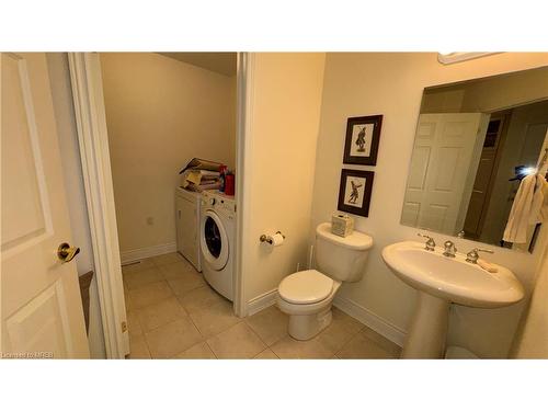 13 Montebello Terrace, Alliston, ON - Indoor Photo Showing Bathroom