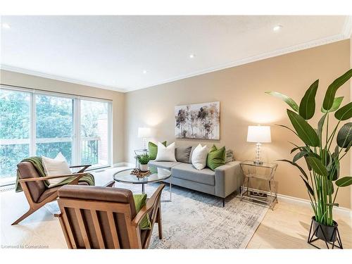 3 Farina Mill Way, Toronto, ON - Indoor Photo Showing Living Room