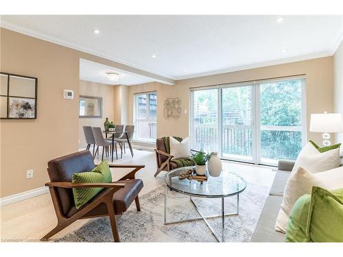 3 Farina Mill Way, Toronto, ON - Indoor Photo Showing Living Room