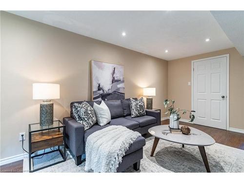 3 Farina Mill Way, Toronto, ON - Indoor Photo Showing Living Room