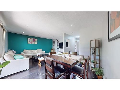 125 Greene Drive, Brampton, ON - Indoor Photo Showing Dining Room