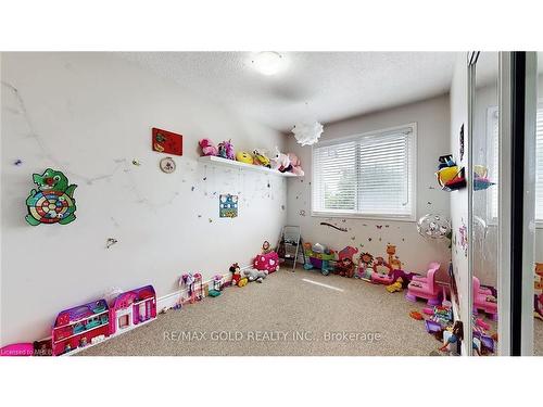 125 Greene Drive, Brampton, ON - Indoor Photo Showing Other Room