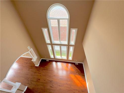 1749 Angus Street, Innisfil, ON - Indoor Photo Showing Other Room