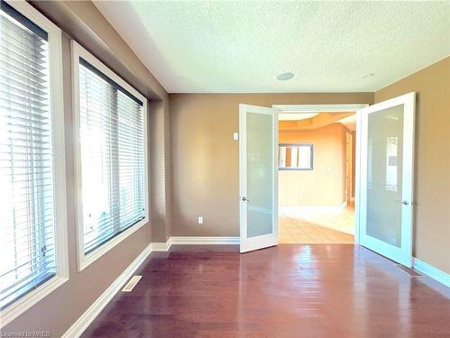 1749 Angus Street, Innisfil, ON - Indoor Photo Showing Other Room