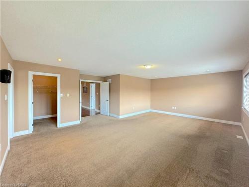 1749 Angus Street, Innisfil, ON - Indoor Photo Showing Other Room