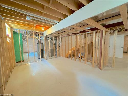 1749 Angus Street, Innisfil, ON - Indoor Photo Showing Basement