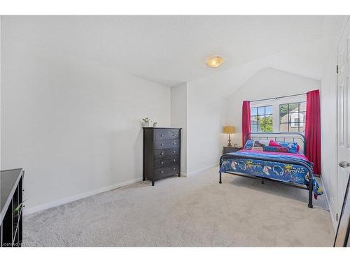 4-24 Providence Way, Wasaga Beach, ON - Indoor Photo Showing Bedroom