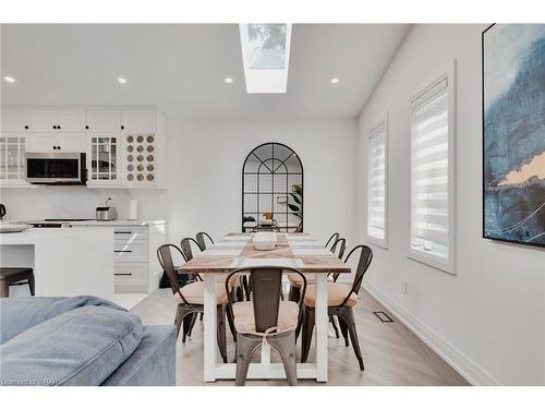 124 Bond Street N, Hamilton, ON - Indoor Photo Showing Dining Room