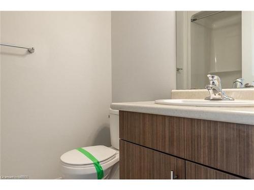 80 Monarch Street, Welland, ON - Indoor Photo Showing Bathroom