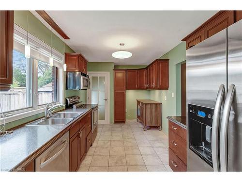 877 Condor Drive, Burlington, ON - Indoor Photo Showing Kitchen With Double Sink