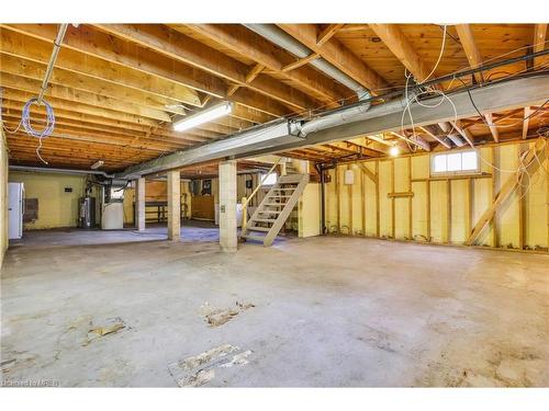 877 Condor Drive, Burlington, ON - Indoor Photo Showing Basement