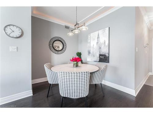 Ph404-88 Palace Pier Court, Toronto, ON - Indoor Photo Showing Dining Room