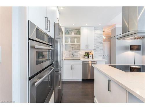 Ph404-88 Palace Pier Court, Toronto, ON - Indoor Photo Showing Kitchen With Upgraded Kitchen