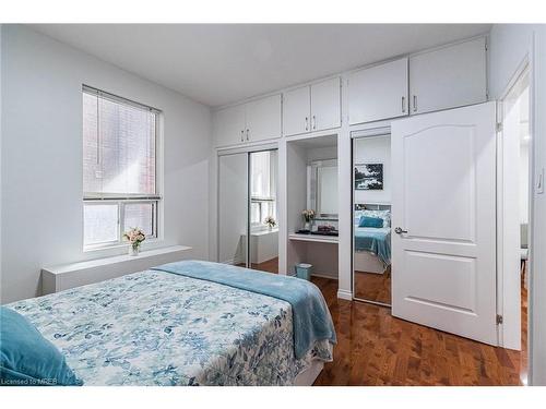 25 Boustead Avenue, Toronto, ON - Indoor Photo Showing Bedroom