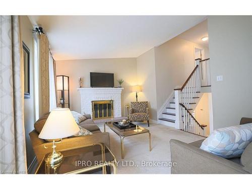 974 Raintree Lane, Mississauga, ON - Indoor Photo Showing Living Room With Fireplace