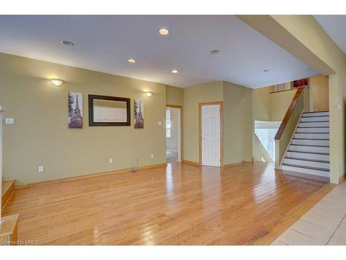 196 Nelson Street, Oakville, ON - Indoor Photo Showing Other Room