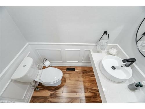 3452 Hannibal Road, Burlington, ON - Indoor Photo Showing Bathroom