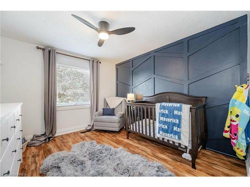 3452 Hannibal Road, Burlington, ON - Indoor Photo Showing Bedroom