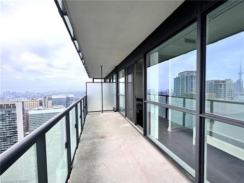 4102-15 Grenville Street, Toronto, ON - Outdoor With View With Exterior