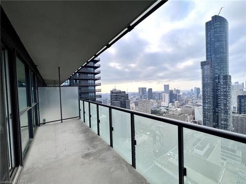 4102-15 Grenville Street, Toronto, ON - Outdoor With View With Exterior