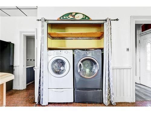 1527 Concession 10 Road, Saugeen Shores, ON - Indoor Photo Showing Laundry Room