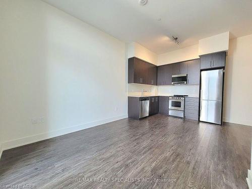 1418-212 King William Street, Hamilton, ON - Indoor Photo Showing Kitchen