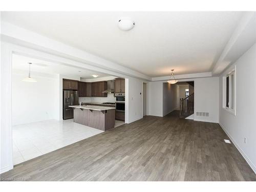 468 Boyde Lane, Milton, ON - Indoor Photo Showing Kitchen