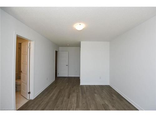 468 Boyde Lane, Milton, ON - Indoor Photo Showing Other Room