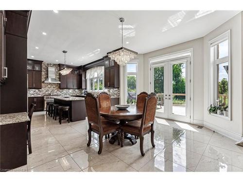 11 Wedgeport Court Court, Nobleton, ON - Indoor Photo Showing Dining Room