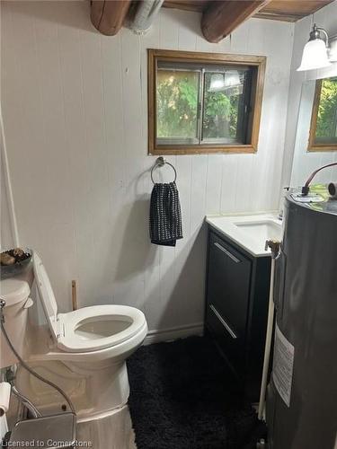 85 Simpson Avenue, Tobermory, ON - Indoor Photo Showing Bathroom