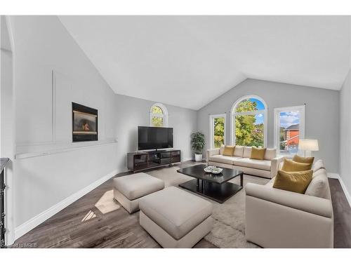 48 Zachary Drive, Brampton, ON - Indoor Photo Showing Living Room