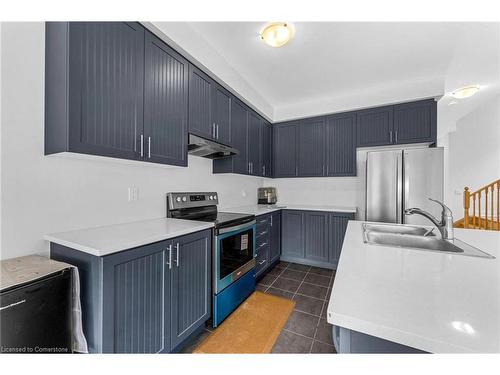 113 Cole Terrace, Woodstock, ON - Indoor Photo Showing Kitchen With Stainless Steel Kitchen With Double Sink