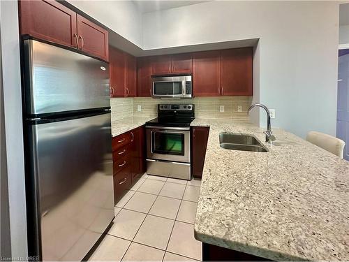 3301-208 Enfield Place, Mississauga, ON - Indoor Photo Showing Kitchen With Stainless Steel Kitchen With Double Sink With Upgraded Kitchen