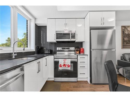 311-6065 Mcleod Road, Niagara Falls, ON - Indoor Photo Showing Kitchen With Stainless Steel Kitchen